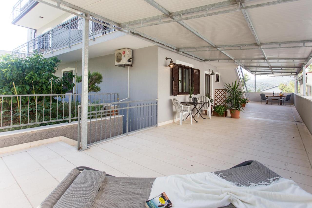Apartmani Stanic Seget Vranjica Dış mekan fotoğraf