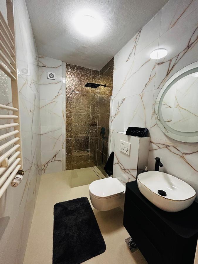 Apartmani Stanic Seget Vranjica Dış mekan fotoğraf