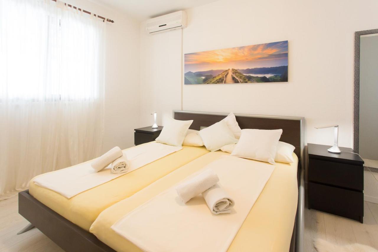Apartmani Stanic Seget Vranjica Dış mekan fotoğraf