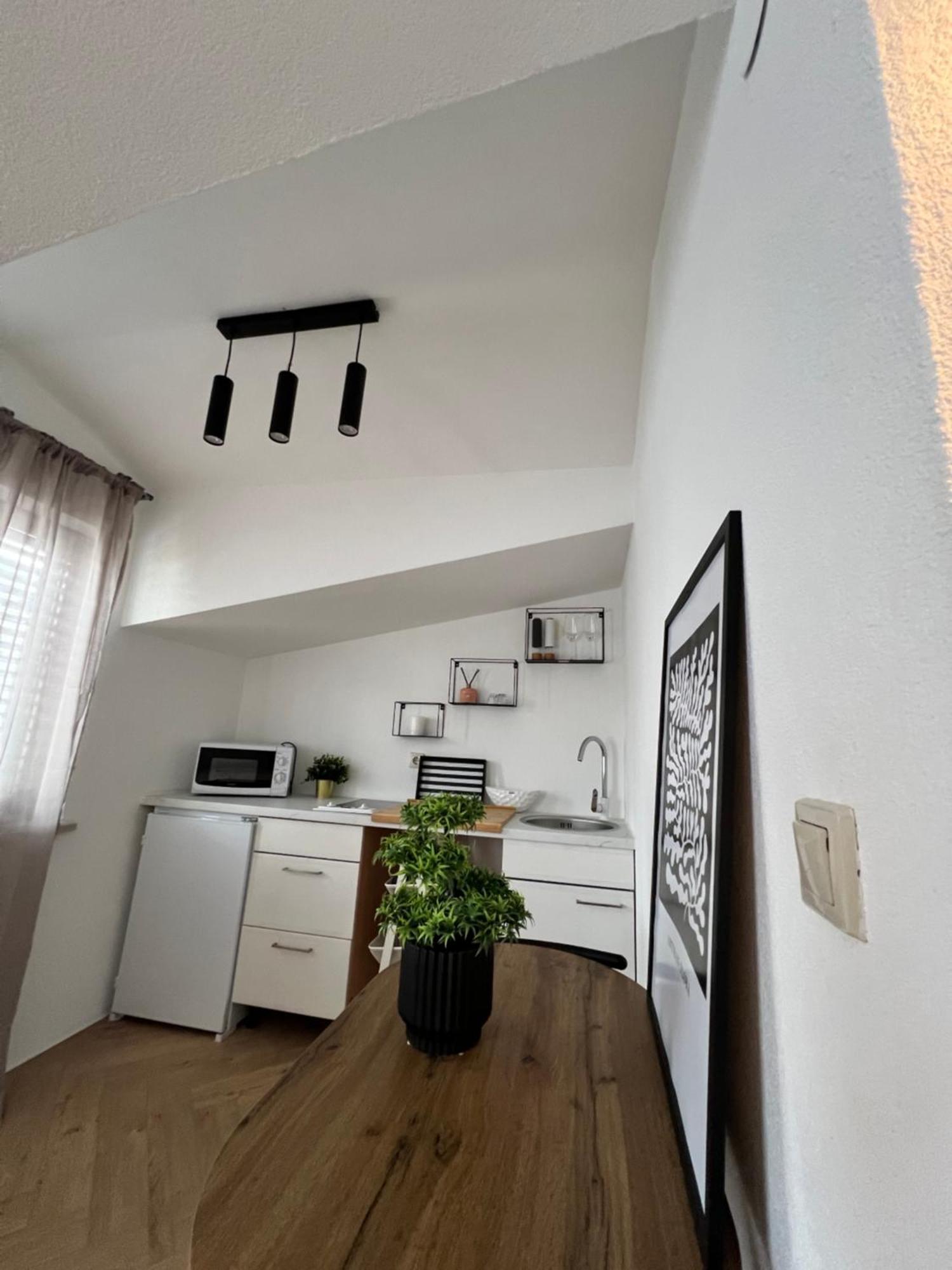 Apartmani Stanic Seget Vranjica Dış mekan fotoğraf