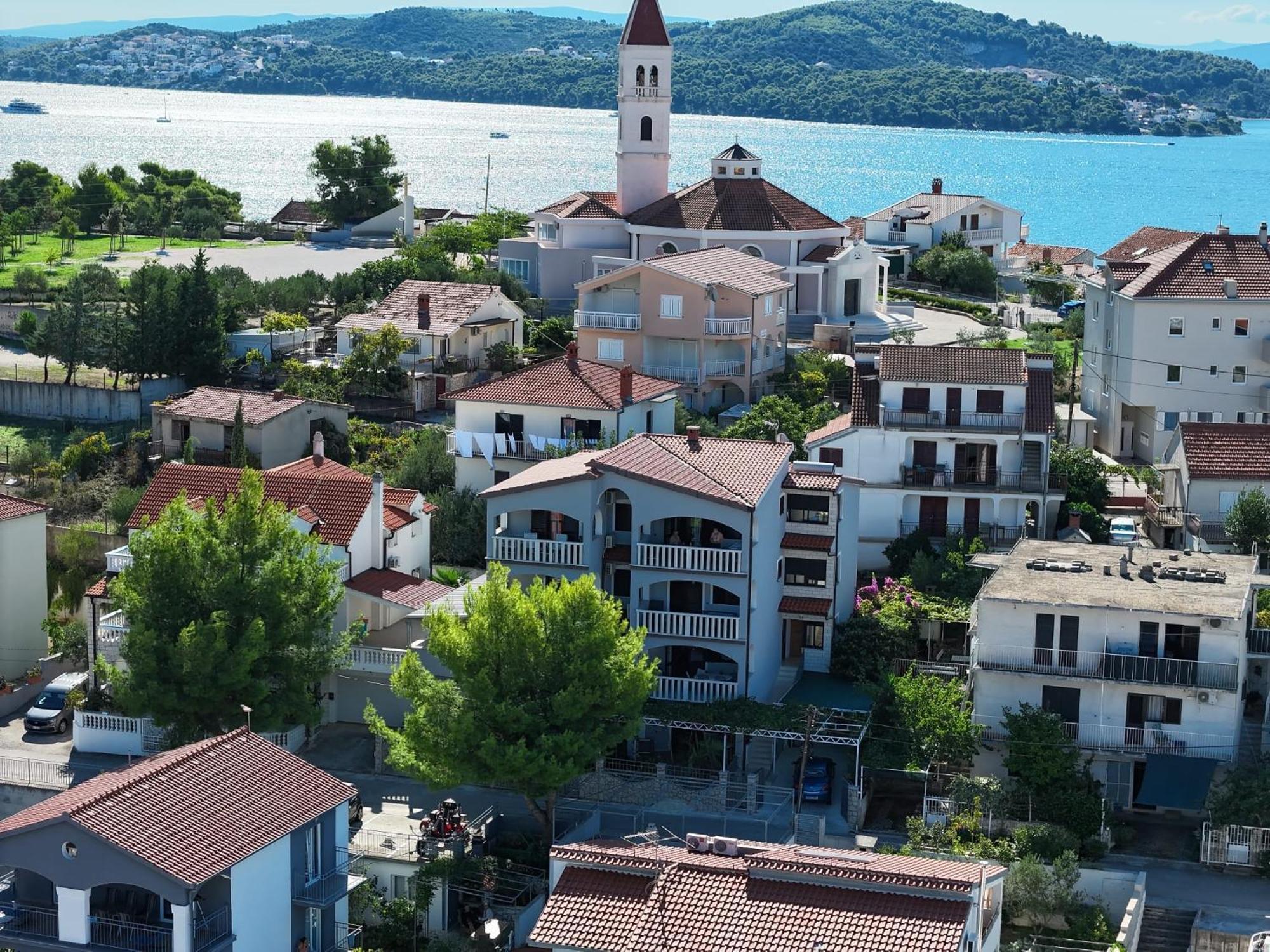 Apartmani Stanic Seget Vranjica Dış mekan fotoğraf